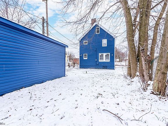 4th image of 12901 Abell Ave