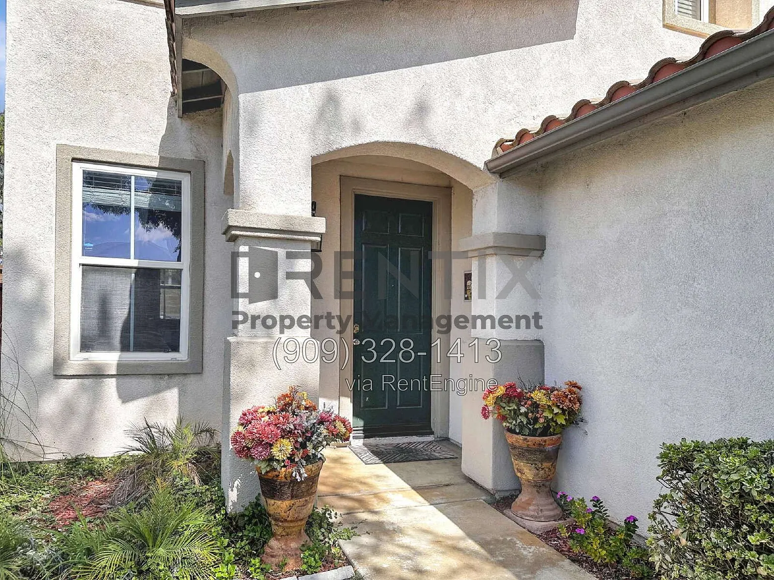 4 bed, 3.0 bath, 1974 sqft, $3,495 — Photo 3