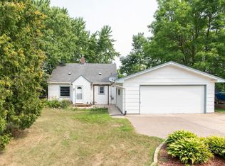 1419 Lark Ave, Saint Paul, MN 55109