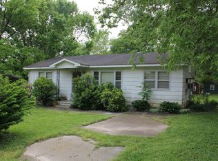 21 Lane St, Petersburg, TN 37144