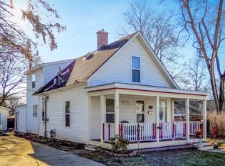 12 N Grove St, Carpentersville, IL