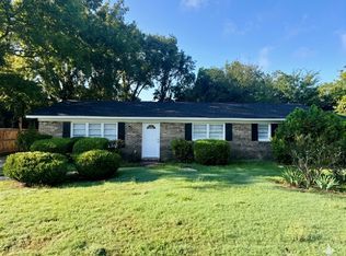 1206 Woodbridge Dr, Montgomery, AL 36116