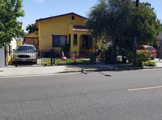13710 S Willowbrook Ave, Compton, CA 90222