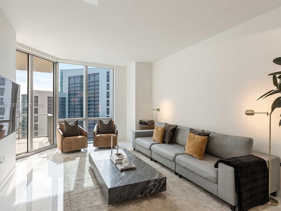 1st image of 851 NE 1st Ave Unit 4405