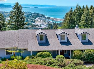 97671 Marina Heights Loop, Brookings, OR 97415