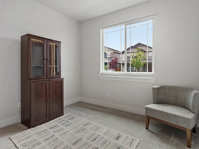 14999 NW Evelyn St — Photo 6