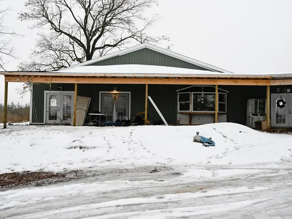 8492 Gibson Ave, Lake, MI 48632