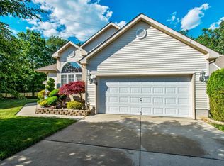 20 Rye Ct, Jackson, NJ 08527