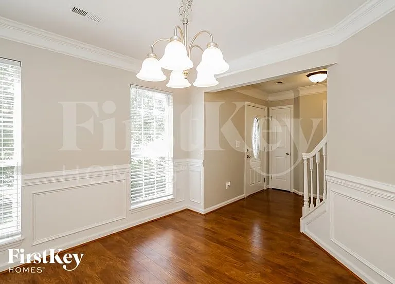 3614 Arthur St — Photo 6