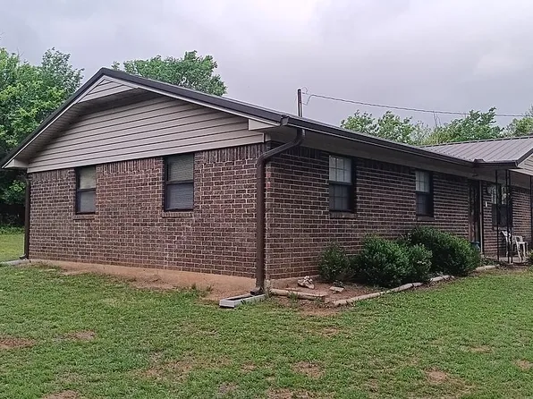 22091 N North Dr, Fletcher, OK 73541