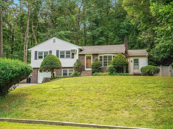 117 Haverhill Road, Salem, NH 03079