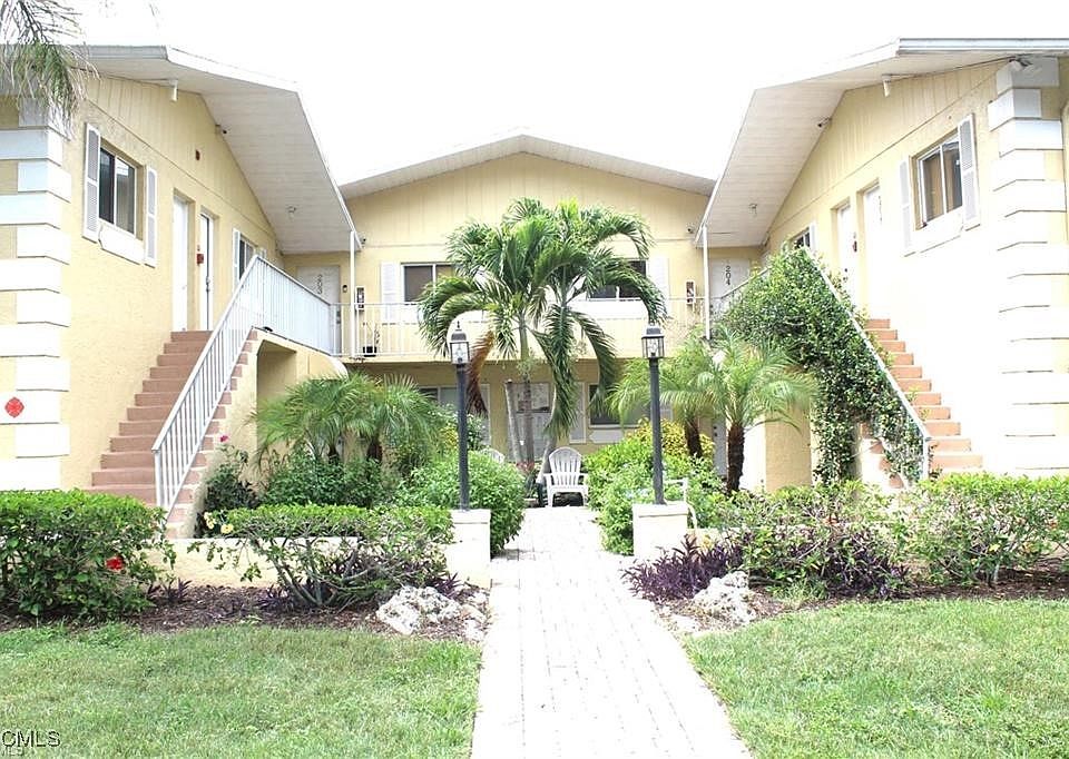 1st image of 8162 Country Rd Unit 201