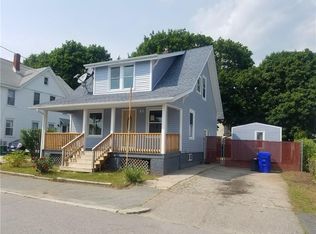 121 Owen Ave, Pawtucket, RI 02860