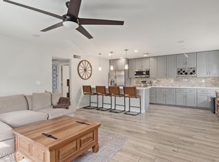 1050 N 84th Pl, Scottsdale, AZ 85257