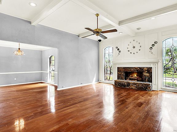 3rd image of 3117 Osceola Dr