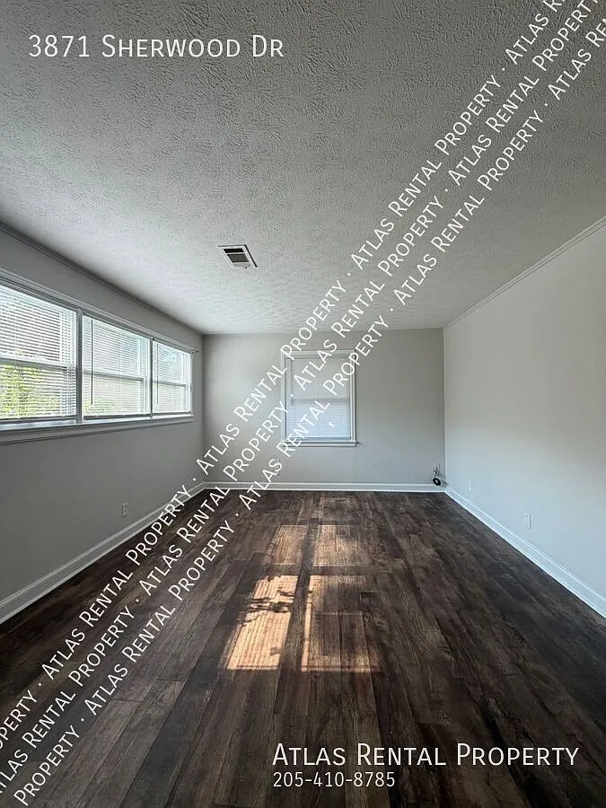 New Listing! 3871 Sherwood Drive Montgomery, AL 36109-3738 — Photo 4