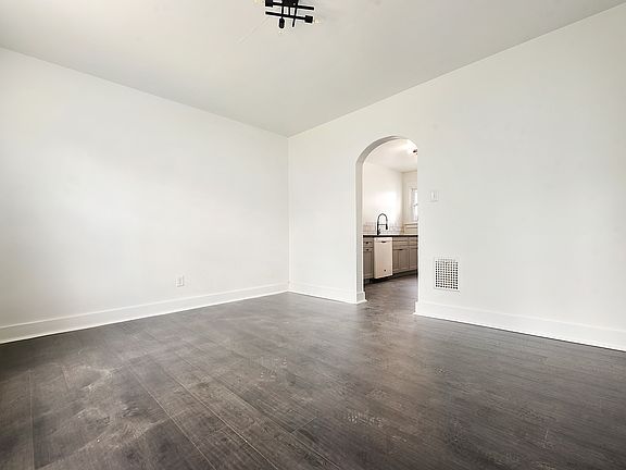 5th image of 708 E 13th Ave Unit 3