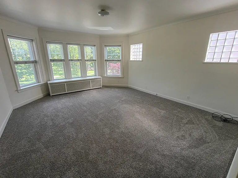 5241 W Argyle St #2 — Photo 8
