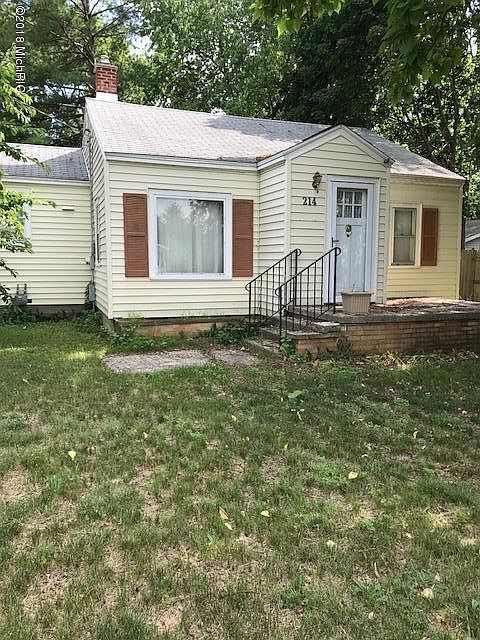 1st image of 214 Walter St SE