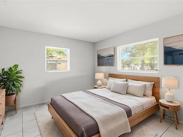 308 Lantana Ave — Photo 12