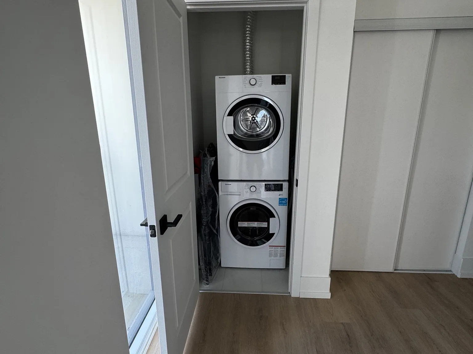 1 bed, $1,900 — Photo 4