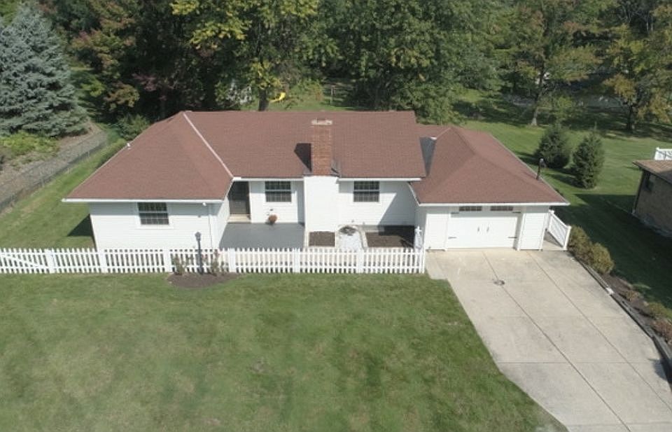 1st image of 5205 Eastview Dr