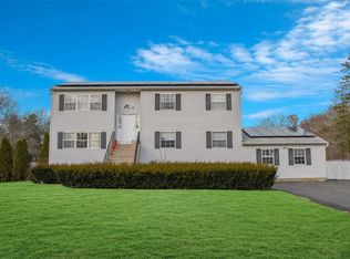 95 Southaven Ave #95, Medford, NY 11763
