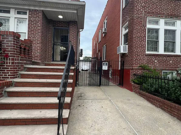 863 East 49th Street image 2 of 33