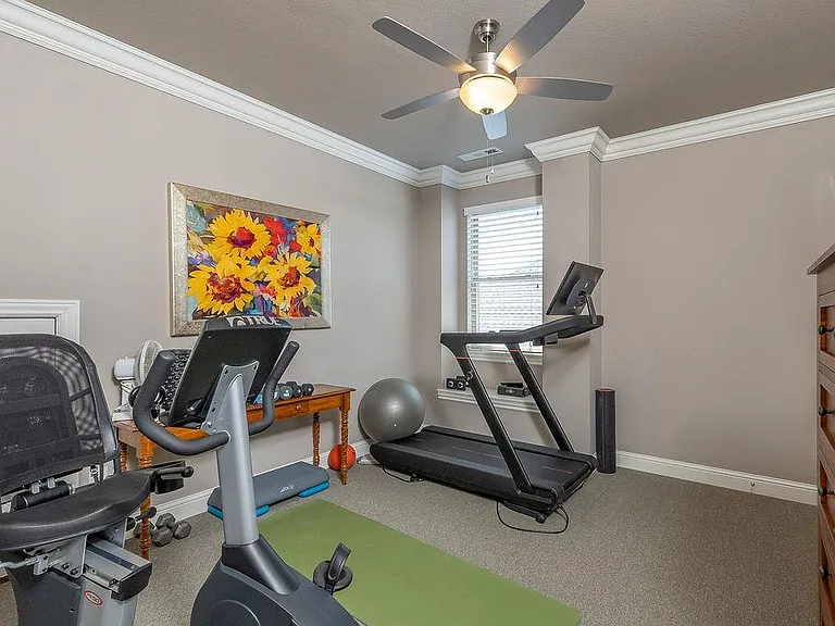 1235 E Adelaide Ln — Photo 37
