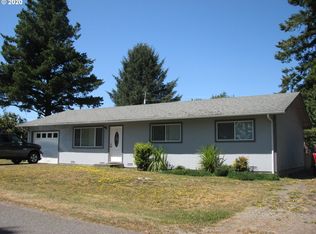 329 Alta Ln, Brookings, OR 97415