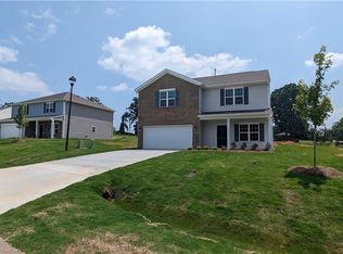 108 Stone Hollow Rd, Lexington, NC 27295