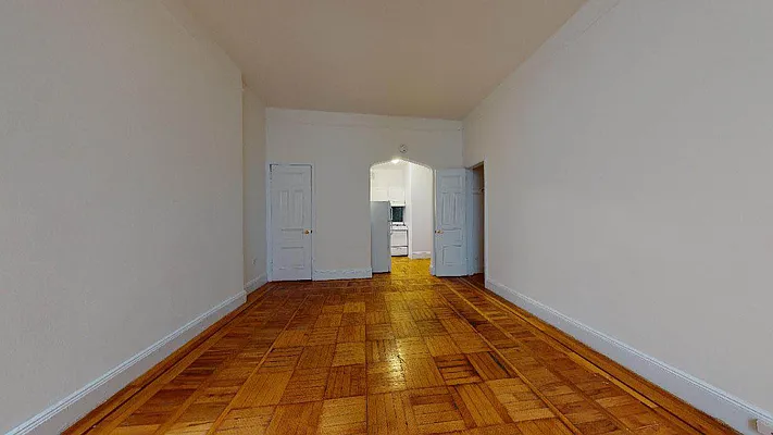 Rented by Bond New York | media 2