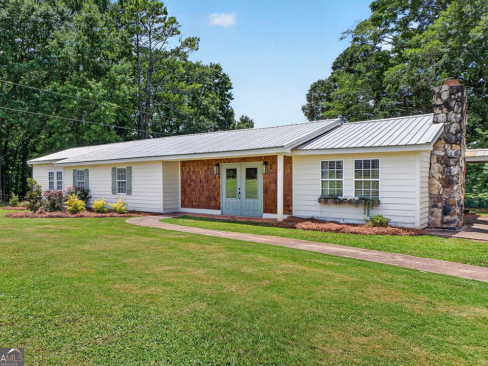 1st image of 242 Harris Rd