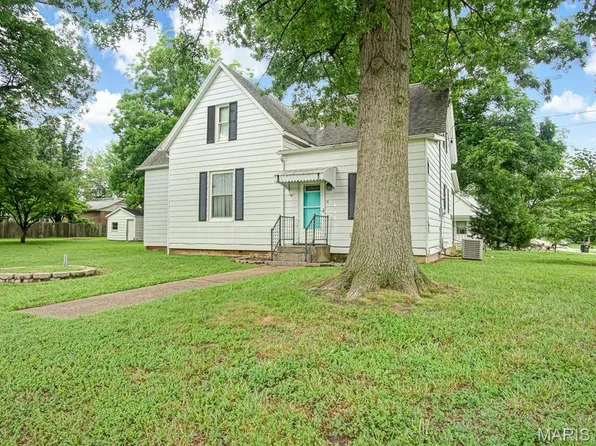 100 N Jackson St, New Athens, IL 62264