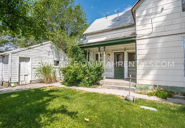 167 N 100th St E #C — Photo 14