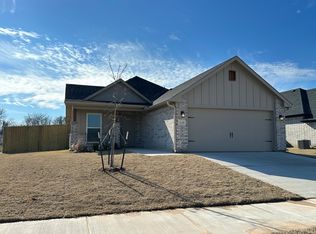 2128 Gabriel Dr, Sherman, TX 75092
