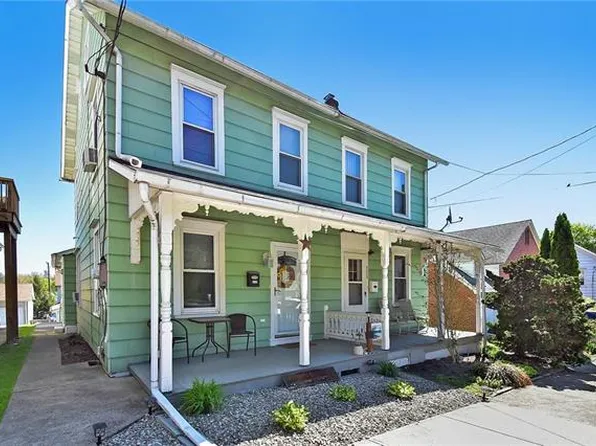 5235 3rd St, Whitehall, PA 18052