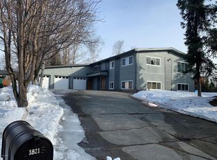 1821 Bluegrass Cir, Anchorage, AK 99502