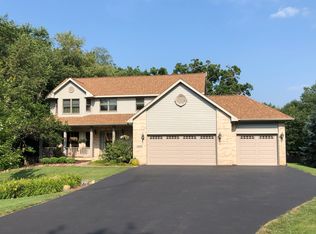11210 Michigan Dr, Spring Grove, IL 60081