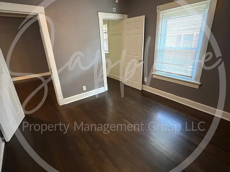 5505 Woodland Ave — Photo 11