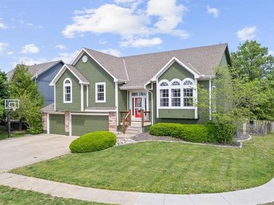 2357 SW Current Ct, Lees Summit, MO, 64082