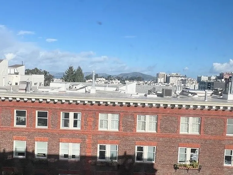 1701 Vallejo St — Photo 9