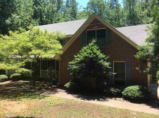 4220 Inns Brook Dr, Snellville, GA 30039