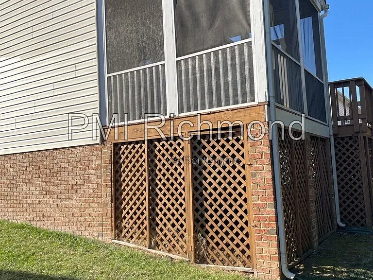 14636 Sailboat Cir — Photo 23