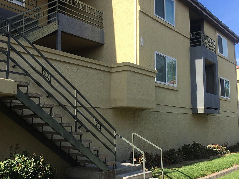 1st image of 7545 Charmant Dr #1325