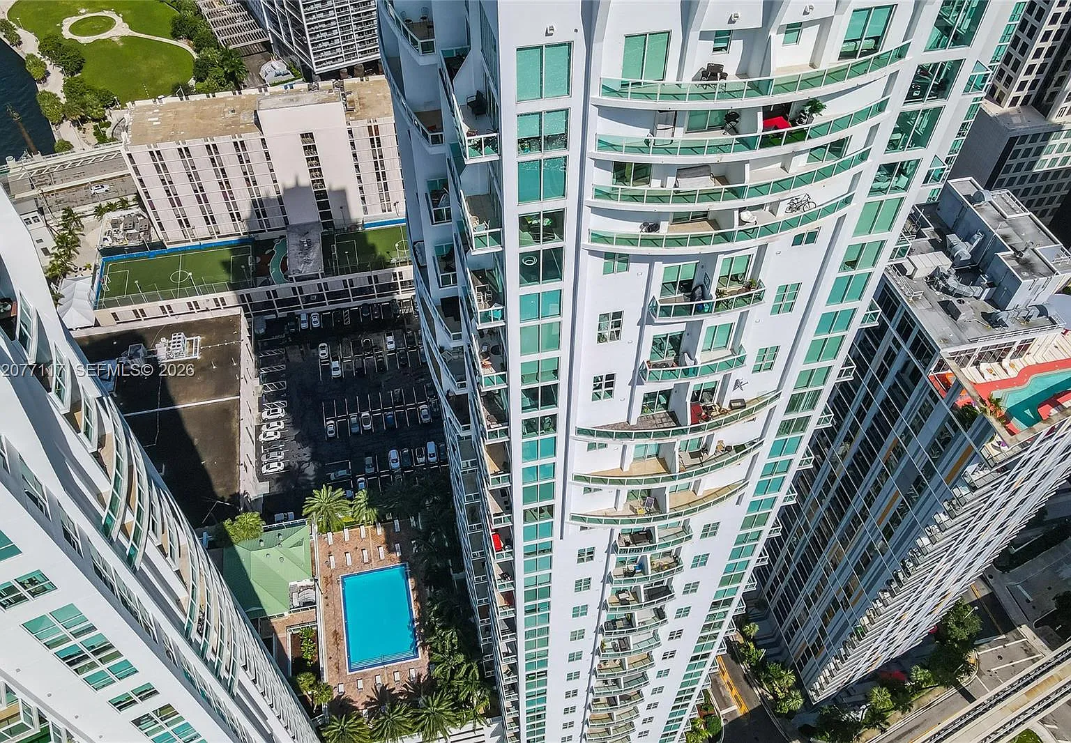 Brickell On The River S T — Photo 2