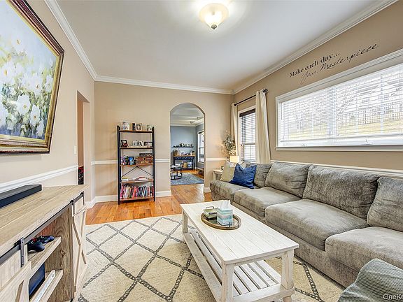 5th image of 20 Tanyas Court