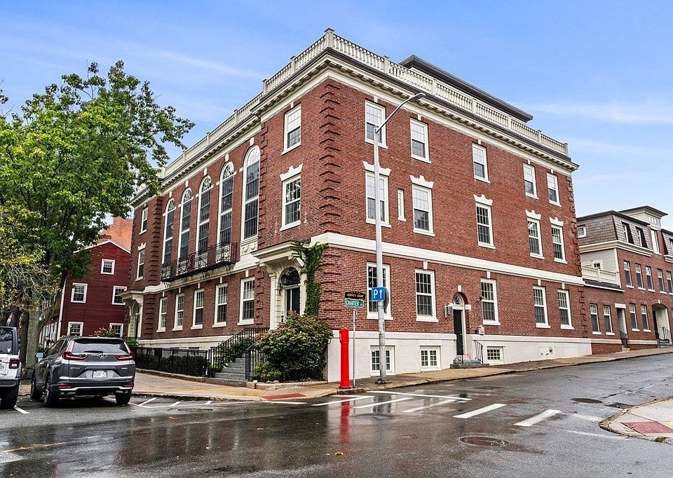 1st image of 17 Central St Unit 9