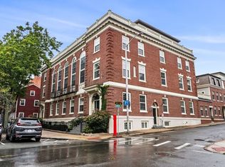 17 Central St UNIT 9, Salem, MA 01970