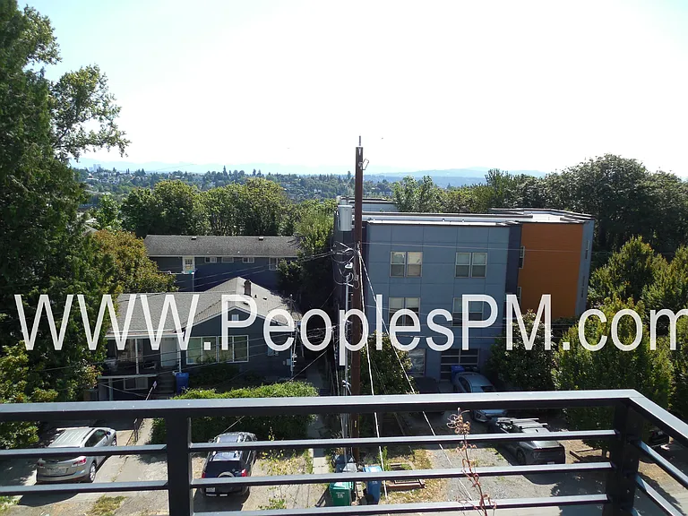 1775 16th Ave S — Photo 22